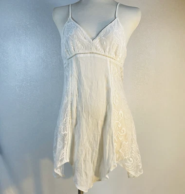 Linea Donatella sz 小号 Off 白色 婴儿娃娃 Chemise 内衣 全新 新娘 蕾丝 — 第 1/4 张图片