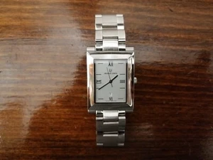 UNIVERSAL 845.225 QUARTZ SWISS MADE. DATE WORKING - Imagen 1 de 12