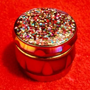 NEW 💫Fantastic look Holographic Glitter Metal Herb Grinder 1.5 Inch 4 Piece - Picture 1 of 4