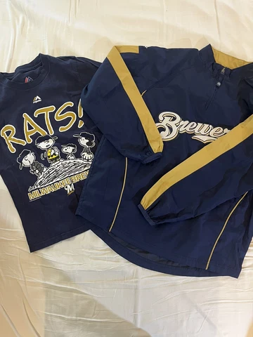 Milwaukee Brewers Youth Jacket/ Shirt Cover
