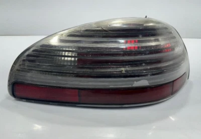 LUZ TRASERA DERECHA PONTIAC GRAND PRIX 1997-2003 P/N 16522290 PIEZA USADA ORIGINAL OEM Foto 1 de 4