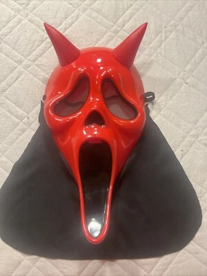 Máscara Scream de plástico moldeado TALLA ÚNICA Foto 1 de 4