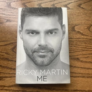Me by Ricky Martin (2010, Hardcover) First Edition First Printing HC/DJ SIGNED - Imagen 1 de 4