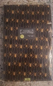 Mantel PEVA con respaldo de franela para hacer Halloween 60" arañas redondas negro nuevo en paquete - Imagen 1 de 3