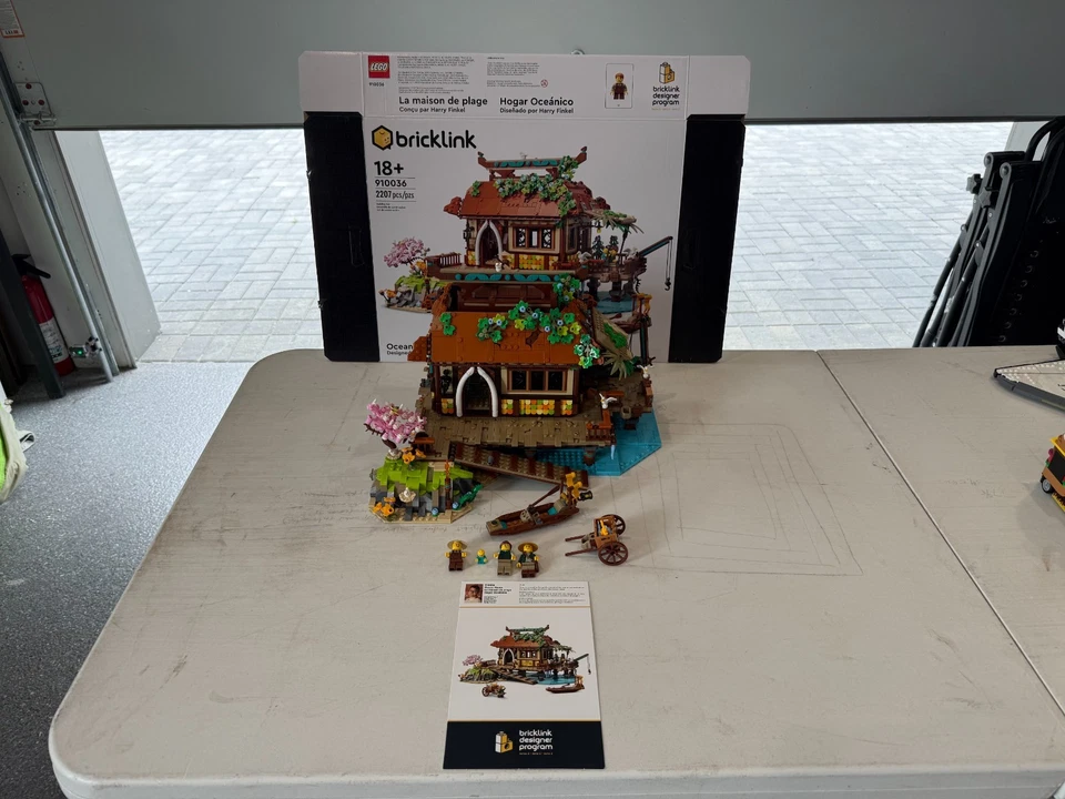 LEGO Bricklink Designer The Ocean House 910036 | Series 2 | LIMITED EDITION - Image 1 of 1