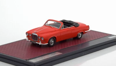 Jaguar 420 Harold Radford Convertible 1967 Red Matrix MX41001-092 1/43 Resina - Immagine 1 di 3