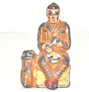 VINTAGE BARCLAY SOLDAT SCHÄLKARTOFFELN (B111) - Bild 1 von 6