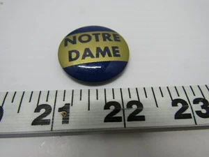 OLD COLLEGE NOTRE DAME FIGHTING IRISH PIN PINBACK HAT COLLAR PIN COLLECTIABLE - Picture 1 of 1