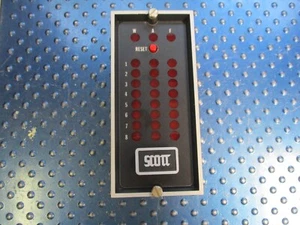 NUEVO CONJUNTO DE PANTALLA ANALÓGICA SCOTT. SERIE 4000 CANALES 1-8 40009632 - Imagen 1 de 6