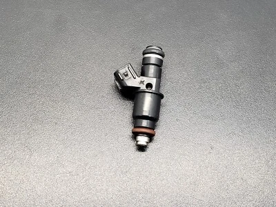 2002 - 2004 Acura RSX Base K20A3 Injetor OEM 16450-PNE-G01 - Imagem 1 de 4