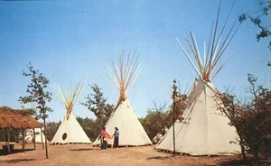 Postal Indian Girl Guides at Tepee Village Indian City EE. UU. Anadarko Oklahoma - Imagen 1 de 2