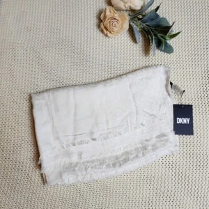 DKNY Elfenbein Logo Schal Neu mit Etikett - Bild 1 von 4