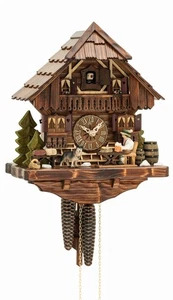 Orologio a cucù casa Foresta Nera con bevitore birra in movimento KA 1698 EX NUOVO - Foto 1 di 1