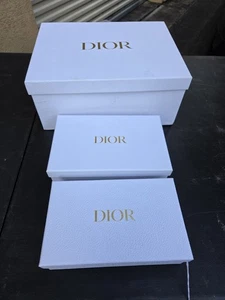 Cajas Dior blancas (3 cajas, 2 bolsas, 1 bolsas para el polvo, cintas) recetas y soportes  - Imagen 1 de 12