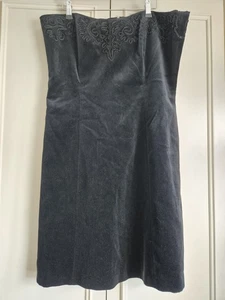 Vintage Laura Ashley Black Velvet Embroidered Sleeveless Dress, Size UK 16 - Picture 1 of 7