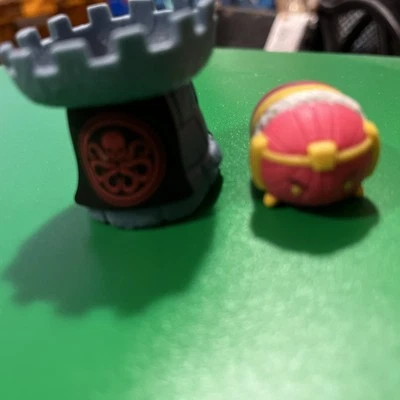 Figura y soporte de vinilo Marvel Tsum Tsum BARON ZEMO Mystery Stack Pack Foto 1 de 4