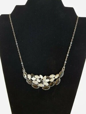 Nuevo collar babero Amrita Singh cristales austriacos y bronce Foto 1 de 4