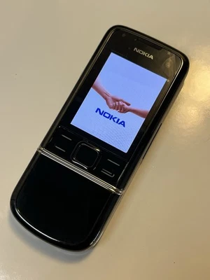 Nokia 8800 Arte Cell Phone Unlocked 1GB - Image 1 of 4