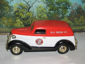 LIBERTY CLASSICS EDICIÓN LIMITADA 1/25 1937 CHEVY SEDÁN ENTREGA HEINZ - Imagen 1 de 3