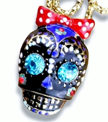 Calavera de Azúcar Diamantes de Imitación Disfraz de Halloween Gótico DIVA Betsey Johnson Collar Negro Foto 1 de 4