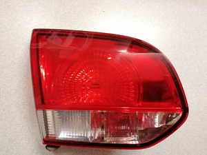 Original VW Golf VI 5K  Rückleuchte Hecklappe links 5K0945093E , 89090892 - Bild 1 von 3