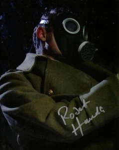 Doctor Who Autograph: ROBERT HANDS (The Empty Child) Signed Photo - Imagen 1 de 1