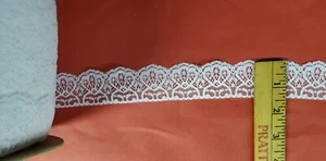 Pizzo largo 1/2" bordo capesante BIANCO per lingerie o artigianato 20 iarde = $12,99 - Foto 1 di 1