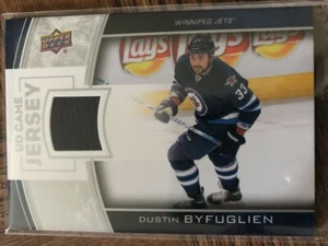 2013-14 UPPER DECK UD GAME JERSEY DUSTIN BYFUGLIEN GAME USED CARD - Bild 1 von 2