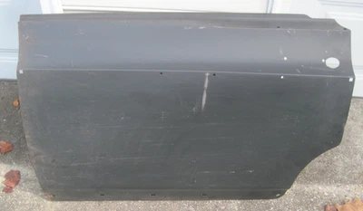 Nuevo stock antiguo 1964 Oldsmobile 98 LH puerta trasera piel 4416685 Foto 1 de 4