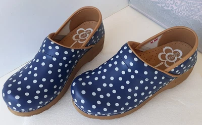 Sanita The Original Danish Clogs Wo's 37/6.5-7 Polka Dot Leather Navy Shoe EXCEL - Image 1 of 4