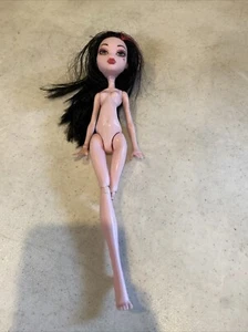 2008 Monster High 1st Wave DRACULAURA Beast Bites Cafe Doll Only Nude - Bild 1 von 3