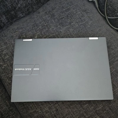 asus vivobook 14 - Image 1 of 4