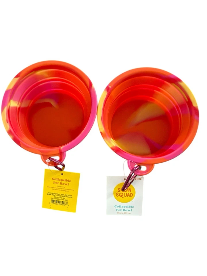 Juego de 2 cuencos portátiles plegables multicolores Sun Squad para perros con mosquetones Foto 1 de 2