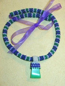 Handgefertigte Peyote Stich Glasperlen Halskette mit Gemmy Chrysopras Stein Anhänger - Bild 1 von 4