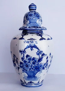 Antique DELFT BLUE & WHITE XL GINGER JAR LIDDED VASE 18.9 INCHES HANDPAINTED - Picture 1 of 6