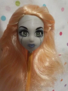 NEU Monster High Puppe Ersatzkopf, pfirsichfarbene Haare, OOAK - Bild 1 von 3