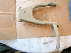 1972 Kawasaki S2350 S2 350 rear center service double main stand - Foto 1 di 2