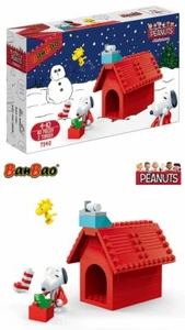 Peanuts - Snoopy & Woodstock Christmas Doghouse #7540 Building Set by Ban Bao - Picture 1 of 3