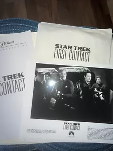 Star Trek First Contact Original B&W (1996) Elliott Marks 7-pictures + Hand Book - Picture 1 of 8