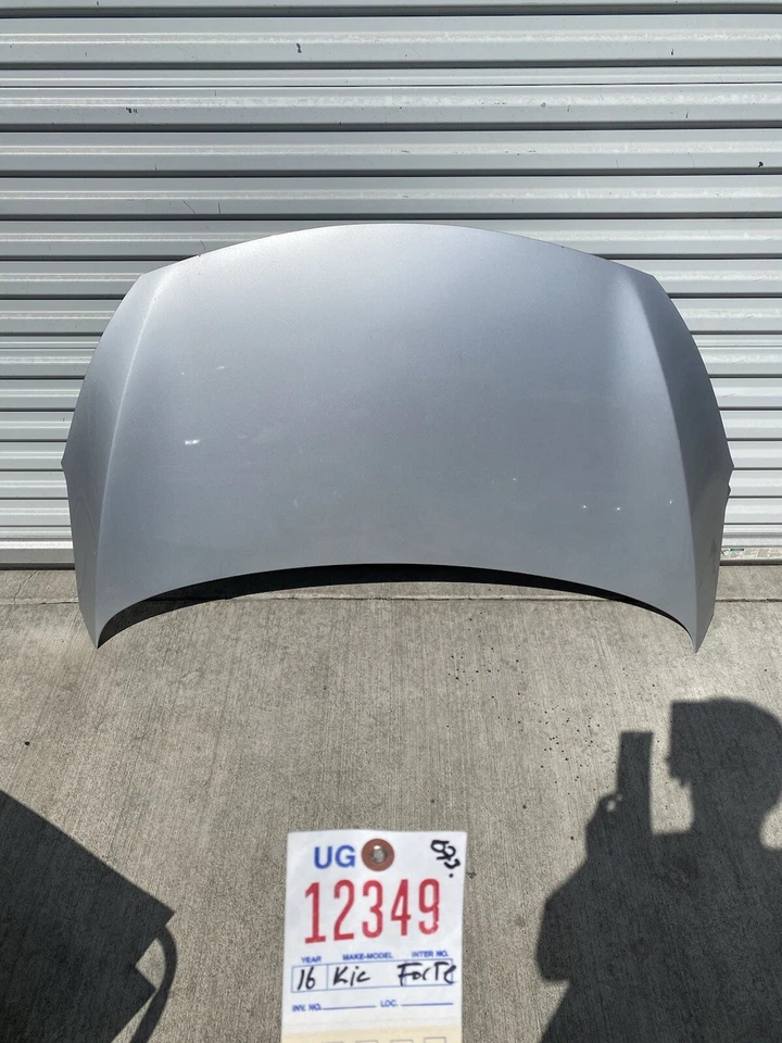 KIA FORTE HOOD 2014 2015 2016 OEM Foto 1 de 4