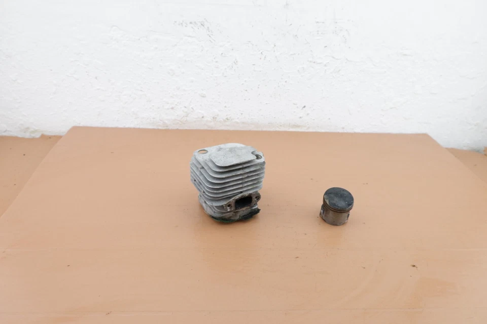 Recortadora de cuerda Dolmar MS-27 C cilindro y pistón OEM Foto 1 de 4