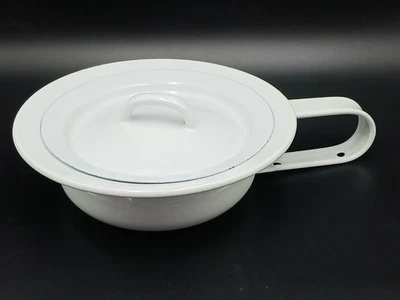 Email  Bettpfanne, Stechbecken, Nachttopf, Schieber mit Deckel, Weiß, 811 Gramm  - Bild 1 von 4