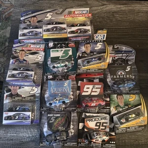 NASCAR Authentics 1:64 Kasey Kahne Sealed Car Lot 11 With Mt Dew Pitch Black - Picture 1 of 7