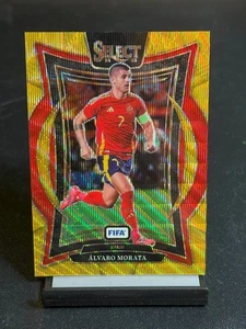 Alvaro Morata 2024/25 Panini Select Fifa Terrace Gold Wave Refractor /10 Spain - Bild 1 von 3
