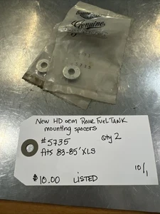 Harley Davidson oem Rear Fuel Tank Mounting Spacers #5735 - Bild 1 von 6