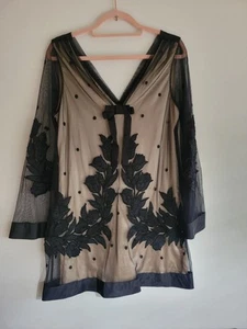 Yoana Baraschi Womens Embroidered Apliqee Net Bellsleeve Dress Black Bow Size L - Picture 1 of 8