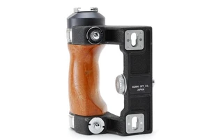 [Near MINT] Asahi Pentax Hot Shoe Wood Hand Grip 6x7 67 67II From JAPAN A-323 - Picture 1 of 24