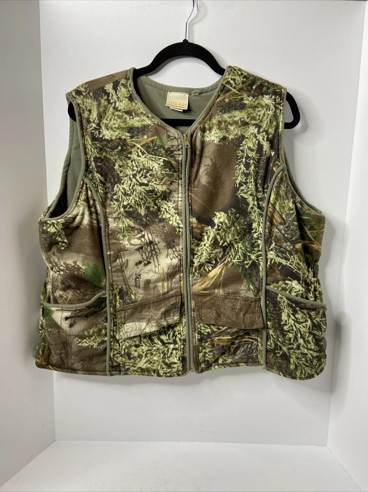 SHE SAFARI Vest Real Tree Camo size XL  - Image 1 of 4
