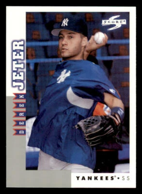 1998 Score Rookie Traded #6 Derek Jeter (ref 233790) - Image 1 of 2