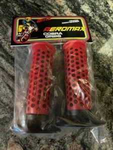 ! OLD SCHOOL COBRA F1 BMX BIKE GRIPS RED BK W/ VINTAGE OAKLEY DECAL FUAN SHAPE - Picture 1 of 9